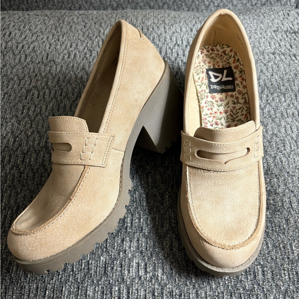 Chinese Laundry Liberty Natural Buck Smooth Chunky Heels Women’s Size 8